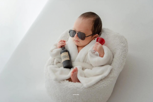 沧州孕妇肚脐眼突出来